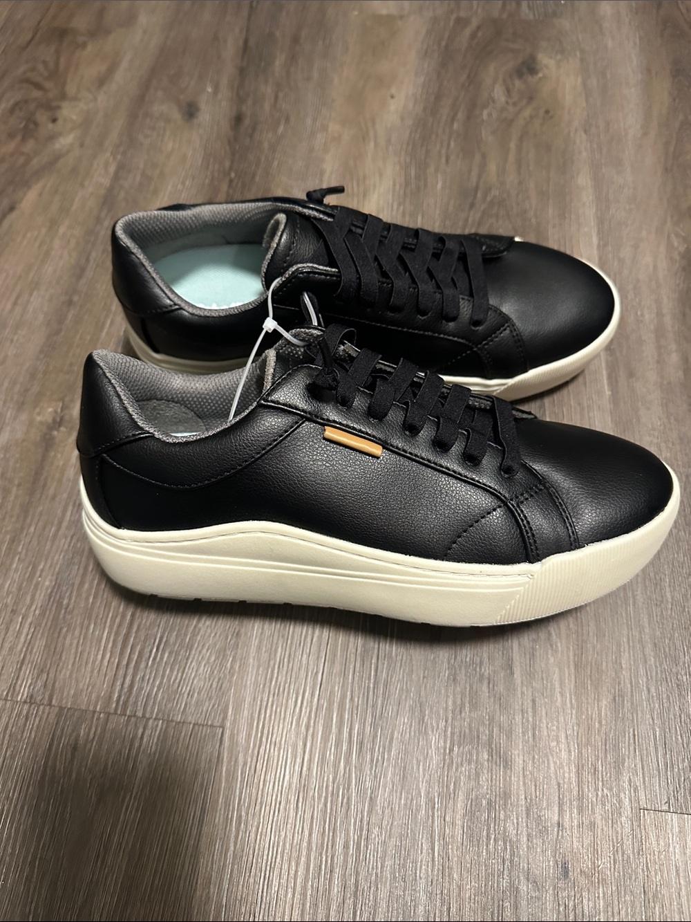 Dr. Scholl's Take Time Off Platform Sneakers women’s size 7.5